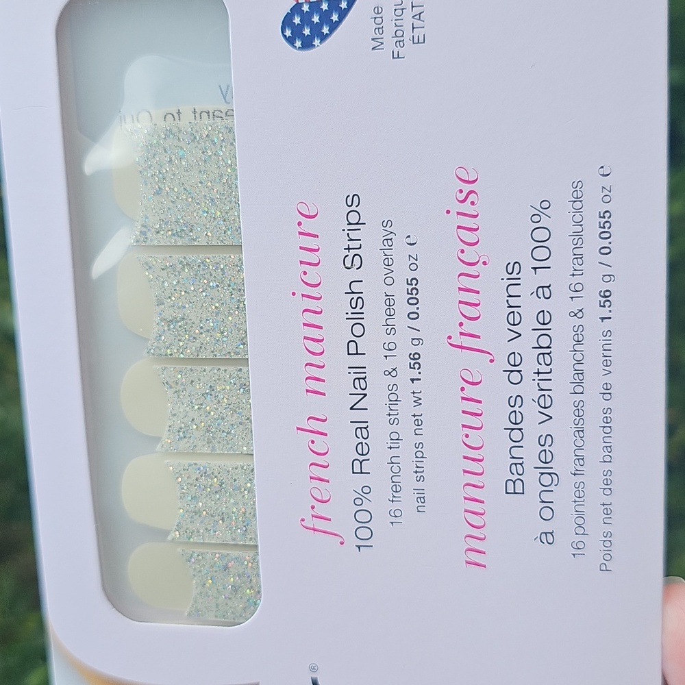 Color Street Glitter French Manicure Nail Polish Strips Stickers - Picture 3 of 5